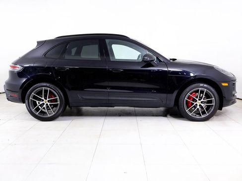 Certified 2025 Porsche Macan S w/ Premium Package Plus AWD/4WD image 29