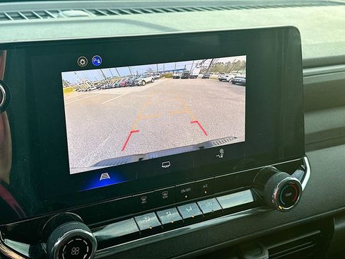 Used 2026 Chevrolet Colorado W/T w/ WT Convenience Package II image 23