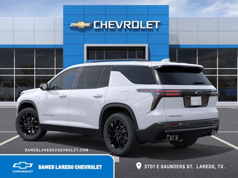 New 2026 Chevrolet Traverse LT w/ Midnight/Sport Edition image 3