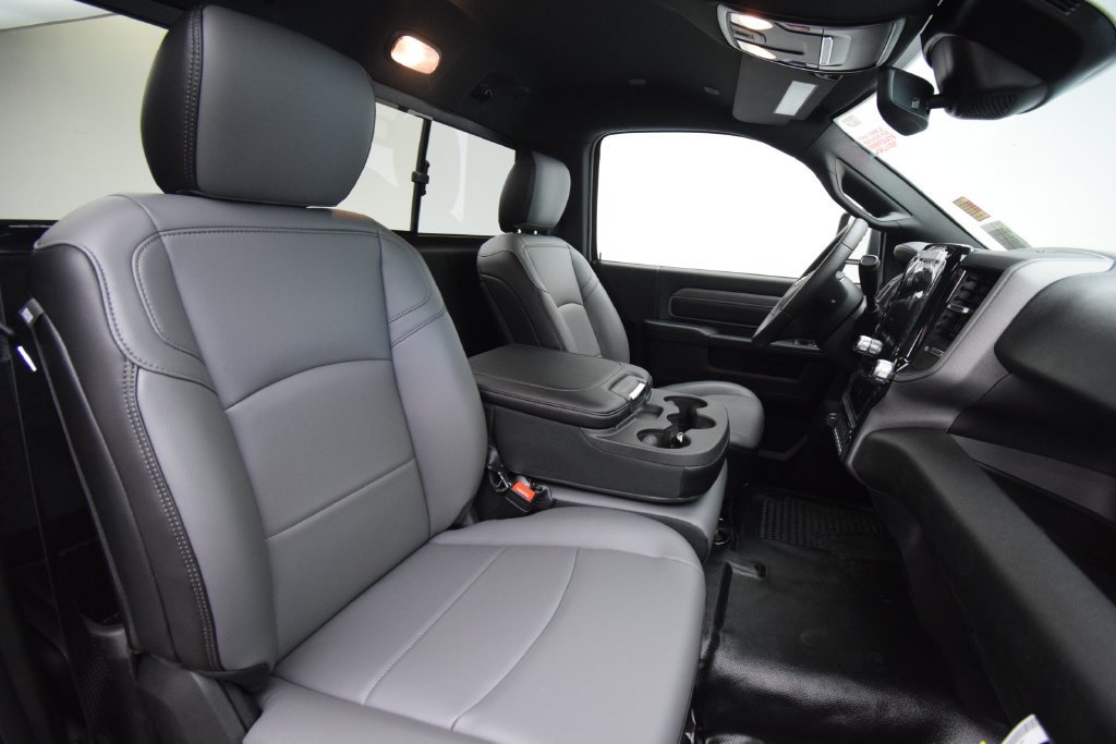 New 2026 RAM 3500 Tradesman AWD/4WD image 35