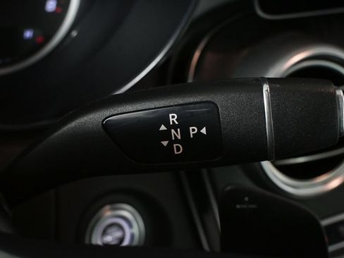 Certified 2022 Mercedes-Benz GLC 300 image 16