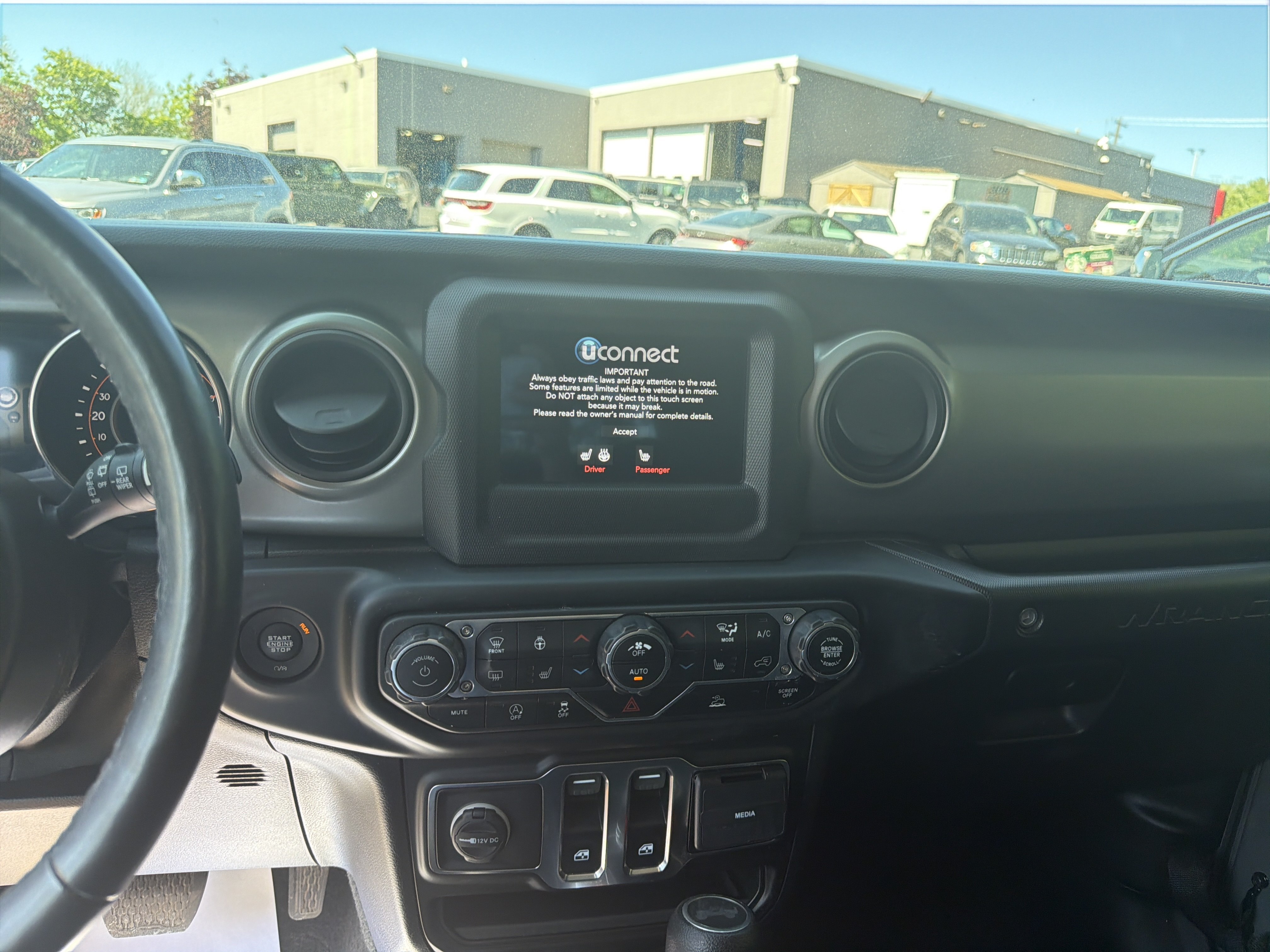 Used 2021 Jeep Wrangler Sport AWD/4WD image 13