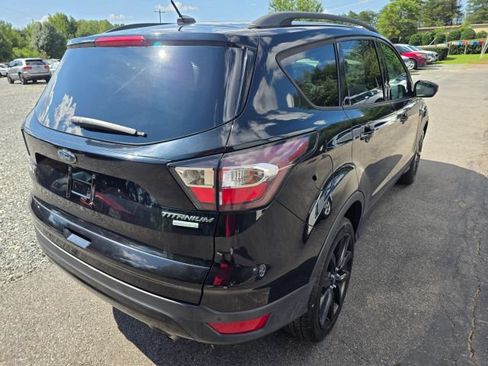 Used 2017 Ford Escape Titanium FWD image 5