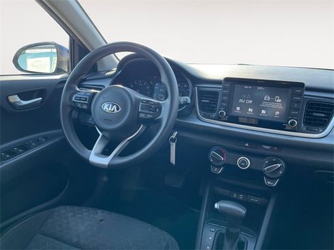 Used 2020 Kia Rio S image 10