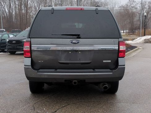 Used 2017 Ford Expedition XLT image 7