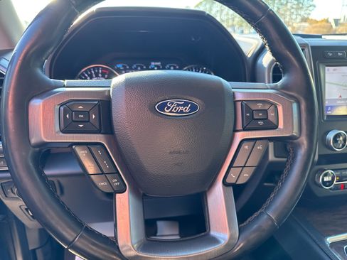 Used 2020 Ford Expedition Max Platinum image 23