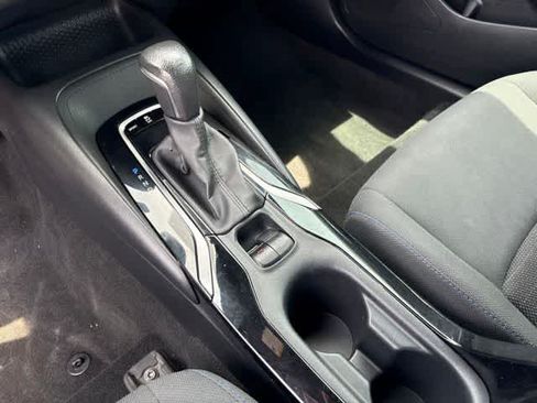Used 2020 Toyota Corolla SE FWD image 18