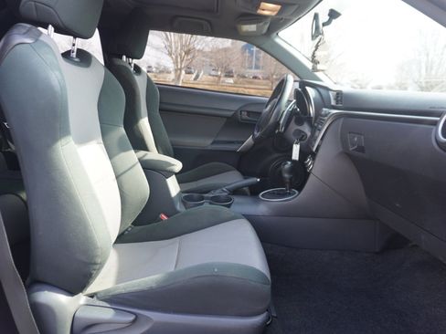 Used 2015 Scion tC Sports Coupe 6-Spd AT image 17