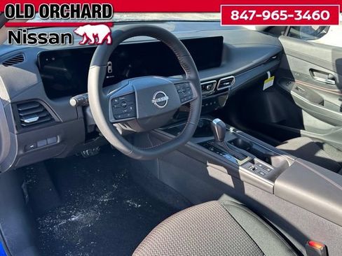 Used 2026 Nissan Sentra SR w/ Floor Mat Package FWD image 12
