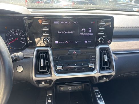 Used 2021 Kia Sorento EX w/ Panoramic Sunroof Package image 8