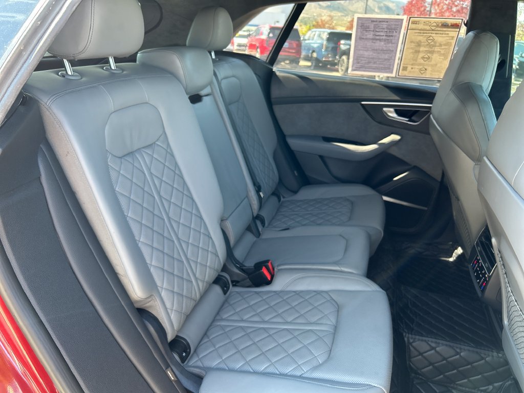 Used 2021 Audi SQ8 Prestige AWD/4WD image 20