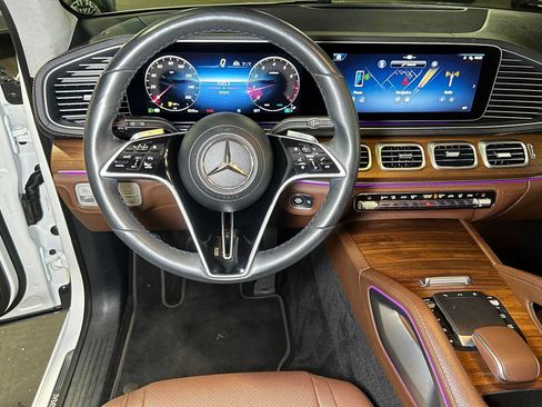 Used 2024 Mercedes-Benz GLE 350 4MATIC image 28