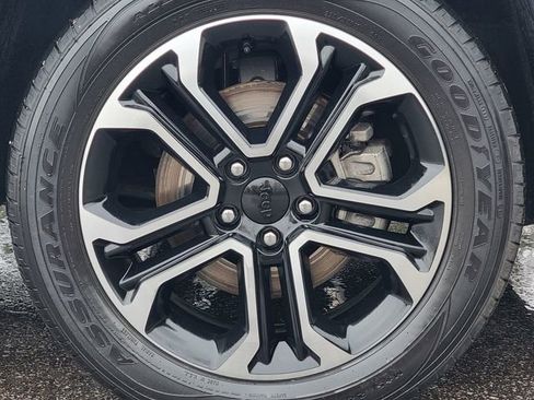 Certified 2022 Jeep Compass Limited image 17