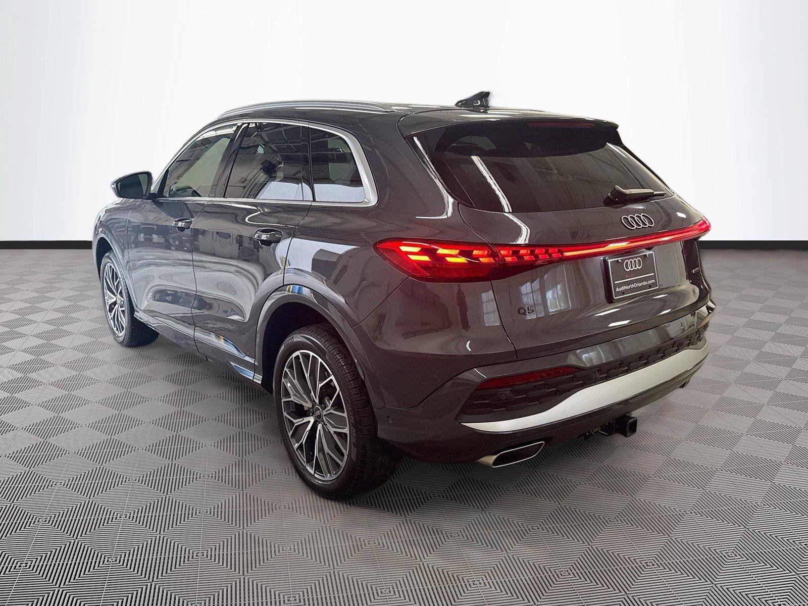 Certified 2025 Audi Q5 Premium Plus w/ Premium Plus AWD/4WD image 5