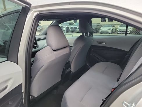 Used 2025 Toyota Corolla SE FWD image 7