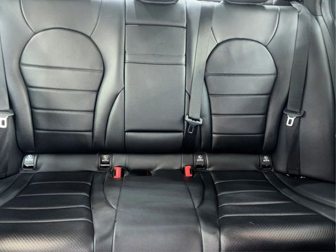 Used 2017 Mercedes-Benz C 300 4MATIC Sedan image 20