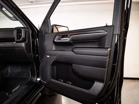 Used 2024 GMC Sierra 1500 SLT RWD image 27