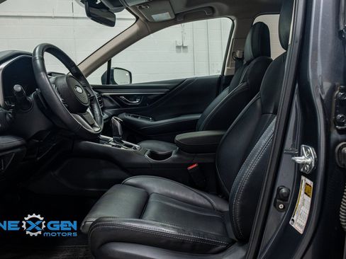 Used 2024 Subaru Outback Limited image 11