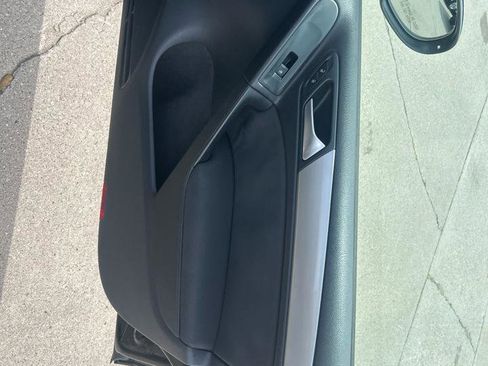 Used 2014 Volkswagen Golf TDI FWD image 16