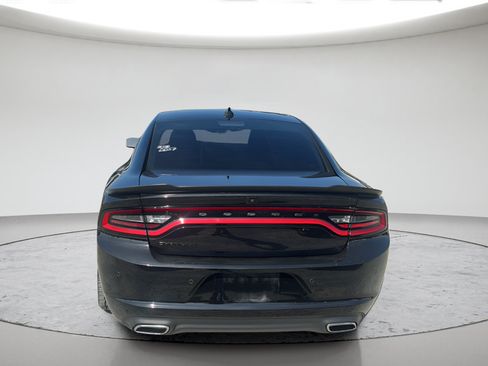Used 2023 Dodge Charger SXT w/ Blacktop Package RWD image 8