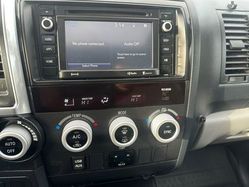 Used 2019 Toyota Sequoia SR5 image 23