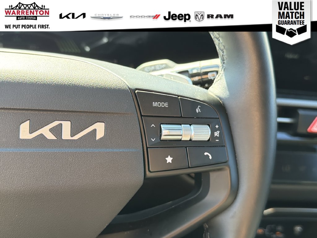 Used 2026 Kia Sportage LX FWD image 20