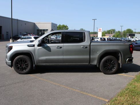 Used 2025 GMC Sierra 1500 Elevation w/ X31 Off-Road Package AWD/4WD image 5