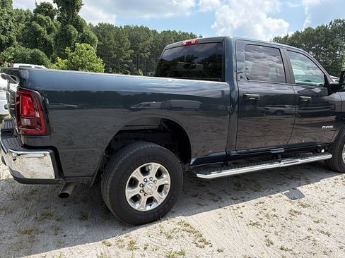 Used 2025 RAM 2500 Big Horn AWD/4WD image 8