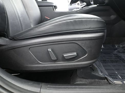Used 2021 Kia Sorento EX AWD/4WD image 43