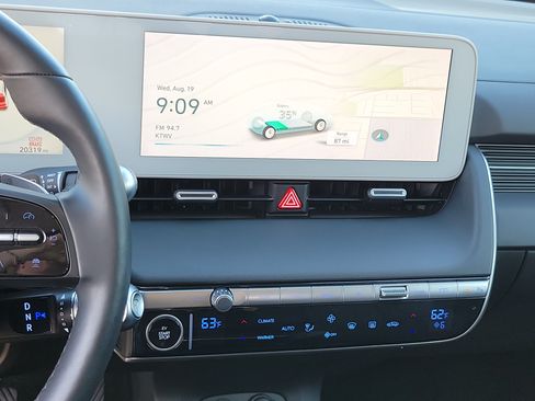 Certified 2024 Hyundai Ioniq 5 SEL RWD image 16