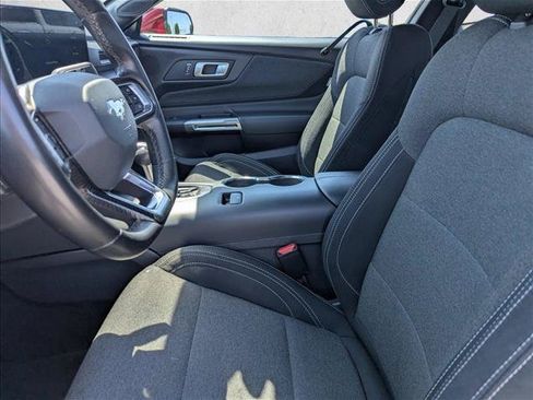 Used 2024 Ford Mustang Coupe RWD image 21