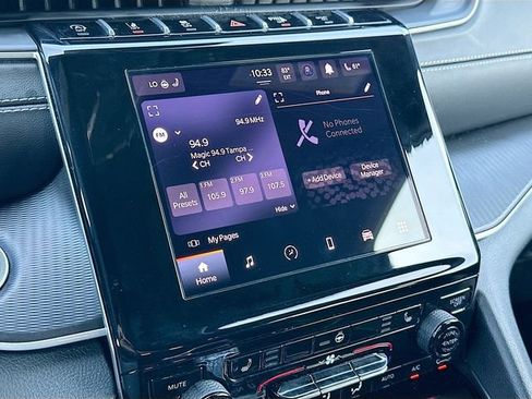 Used 2024 Jeep Grand Cherokee Altitude image 14