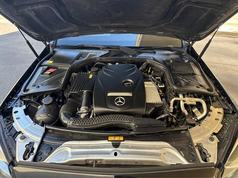 Used 2015 Mercedes-Benz C 300 Sedan image 11