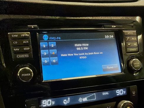 Used 2017 Nissan Rogue SV w/ Sun & Sound Touring Package AWD/4WD image 21