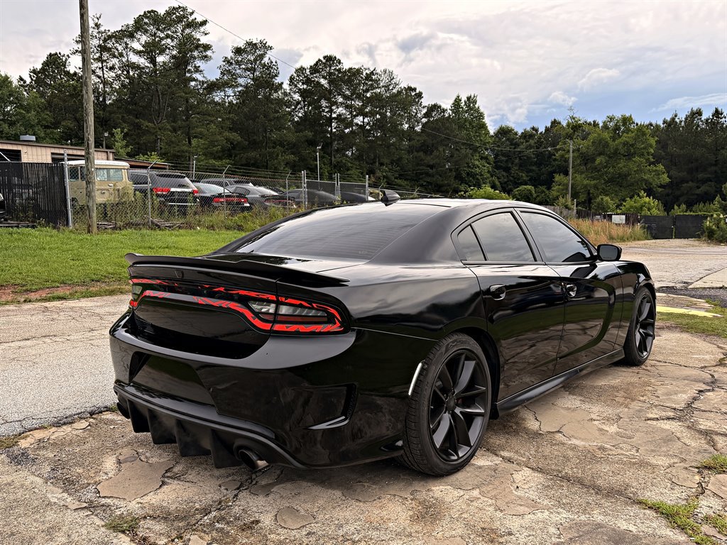 Used 2016 Dodge Charger R/T Scat Pack RWD image 5