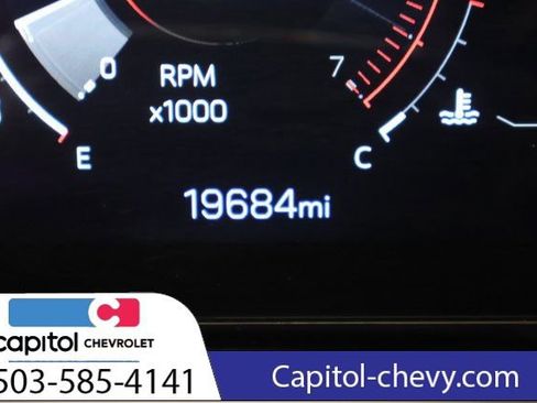 Used 2025 GMC Yukon Denali image 18