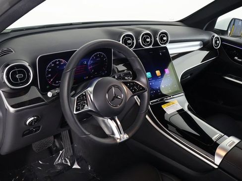Certified 2026 Mercedes-Benz GLC 300 image 7