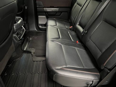 Used 2022 Ford F150 Lariat w/ Equipment Group 502A High image 44