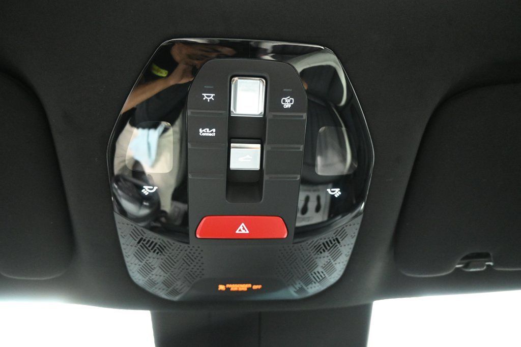 Used 2026 Kia EV9 GT-Line AWD/4WD image 23