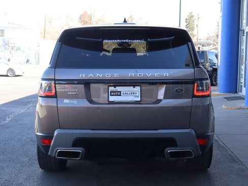 Used 2018 Land Rover Range Rover Sport SE AWD/4WD image 4