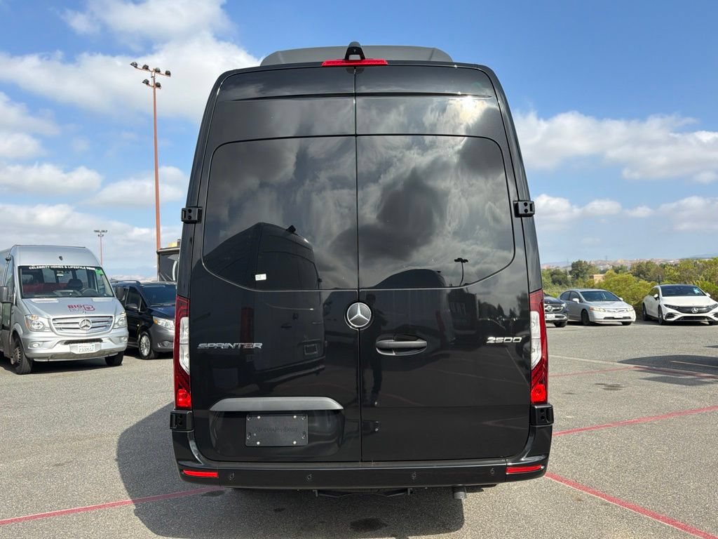 New 2026 Mercedes-Benz Sprinter 2500 image 9