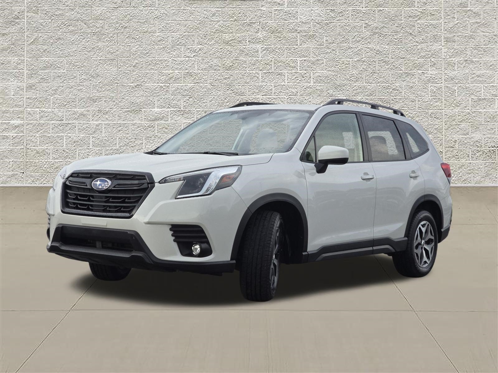 Certified 2024 Subaru Forester Premium AWD/4WD image 3
