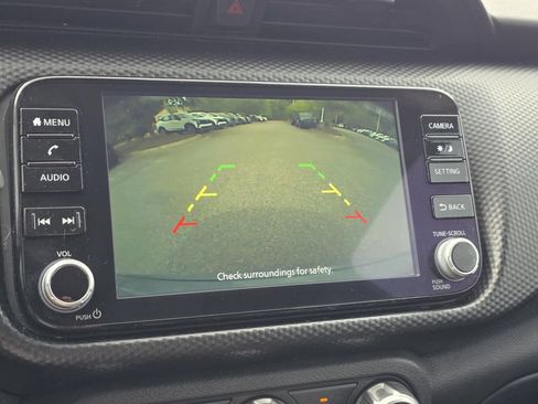 Used 2024 Nissan Kicks SV w/ Interior Electronics Package FWD image 28