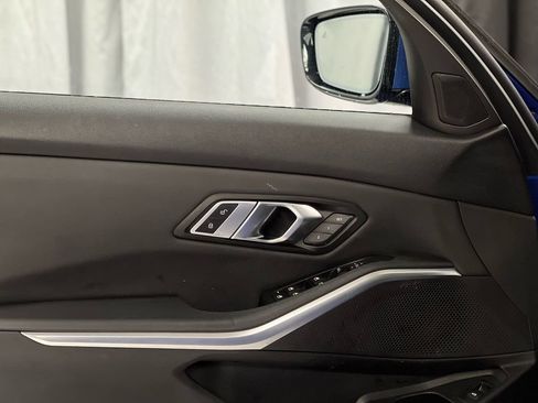 Used 2019 BMW 330i xDrive Sedan w/ M Sport Package image 37