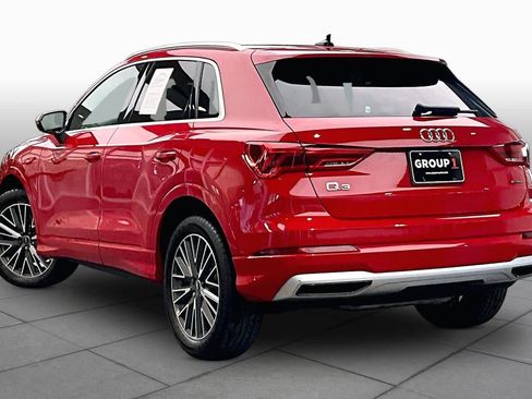 Used 2022 Audi Q3 2.0T Premium w/ Convenience Package AWD/4WD image 12