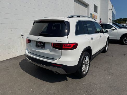 Used 2020 Mercedes-Benz GLB 250 4MATIC image 4