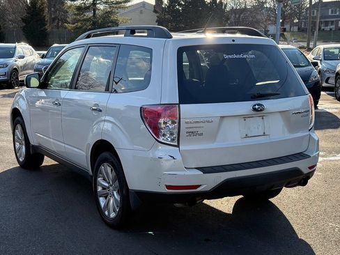 Used 2011 Subaru Forester 2.5X Premium w/ All-Weather Pkg image 7