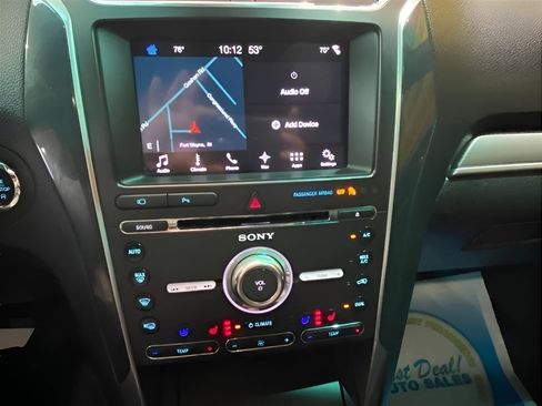Used 2017 Ford Explorer Sport w/ Equipment Group 401A AWD/4WD image 19