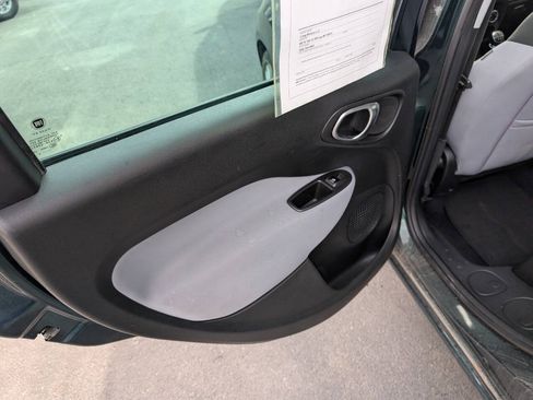 Used 2014 FIAT 500L Easy FWD image 30