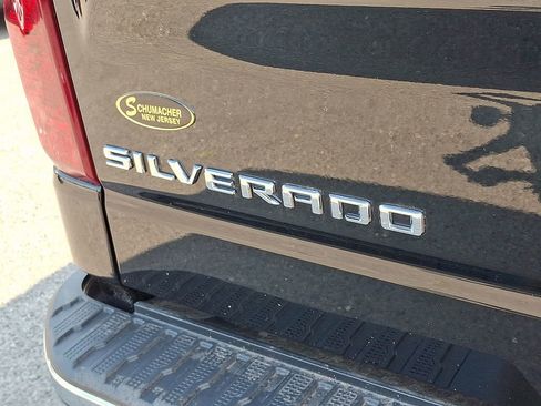 Used 2025 Chevrolet Silverado 1500 LT image 29